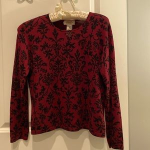 Indulge in Luxury with silk and cashmere sweater!